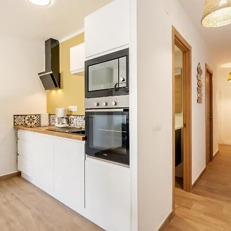 Fuer 4 Personen Ca 50 Qm In Empuriabrava, Costa Brava Golf De Roses Apartment